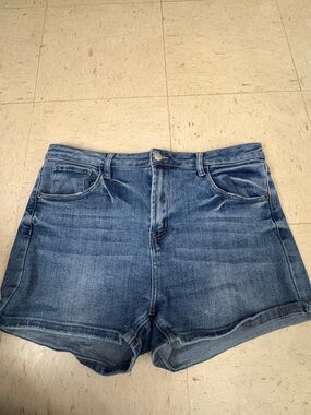 Classic Blue Women's Denim shorts